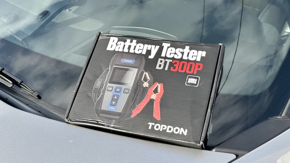 TOPDON BT300P Battery Tester box